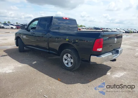 2019 Ram 1500 Classic Tradesman 4X2 6'4 Box из США, поврежденный, VIN 1C6RR6FT1KS712775